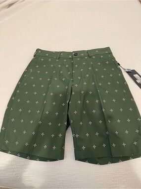 Walter Hagen Olive Green Printed Golf Shorts